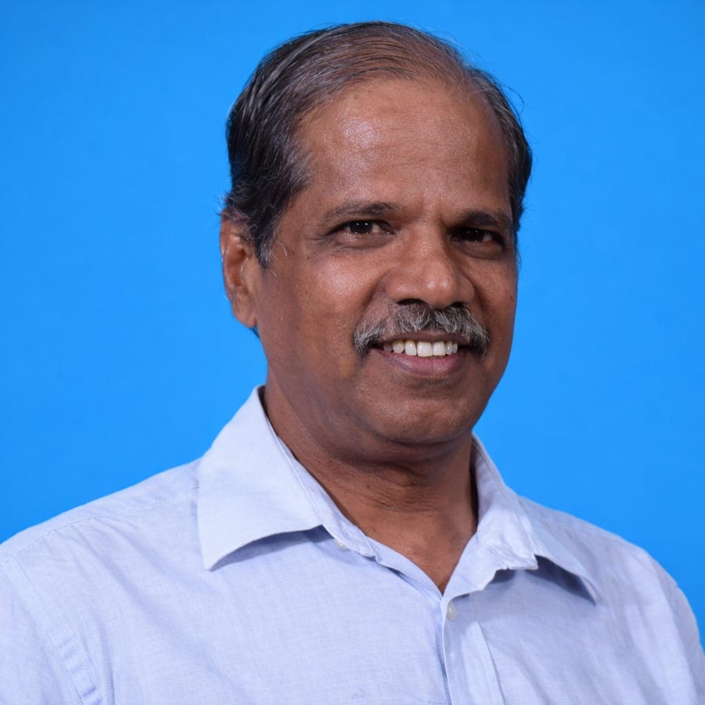 Dr. R Muthukumar 